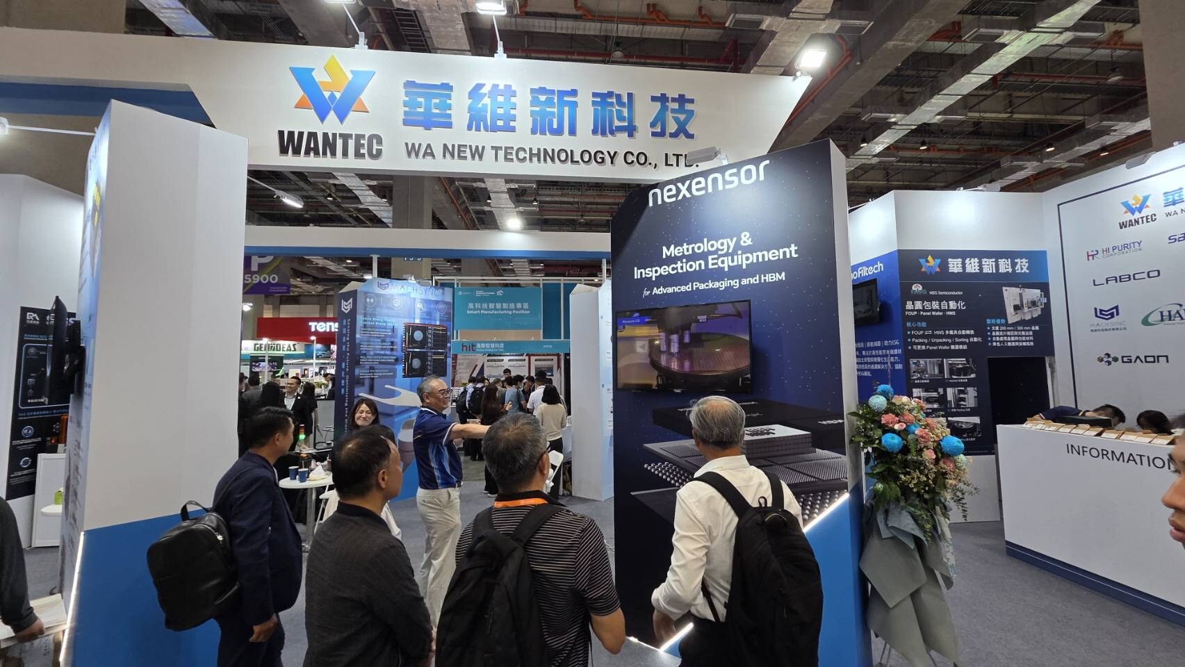 WANTEC introducing the Nexensor display to visitors